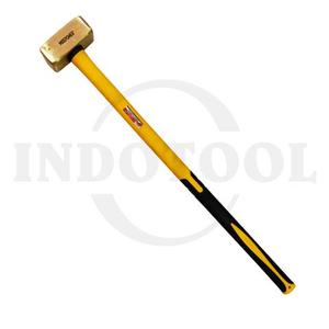 FIBERGLASS HANDLE BRASS HAMMER 4kg / PALU KUNINGAN MAXPOWER